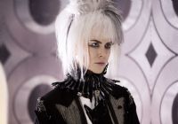 Imagen de How to Talk to Girls at Parties - 4