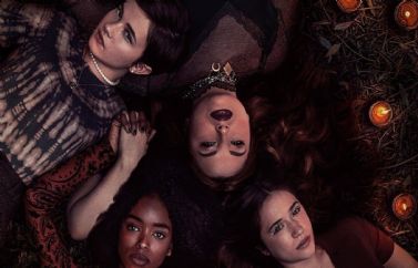 Crítica de "Jóvenes y Brujas", el título producido por Blumhouse