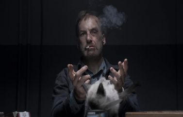Bob Odenkirk saca su lado más violento en el tráiler español de "Nadie"