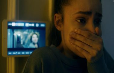Tráiler de "Inmune", protagonizada por KJ Apa y producida por Michael Bay, que se estrena hoy en cines