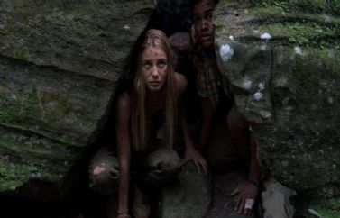 Entrevistamos a Charlotte Vega, protagonista de "Wrong Turn: Sendero al Infierno"