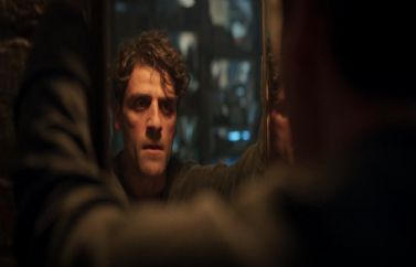 Oscar Isaac en el primer tráiler de "Moon Knight", la nueva serie de Disney+