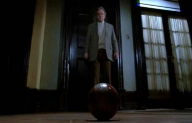 Pelotas siniestras rebotando en 30 películas de Terror