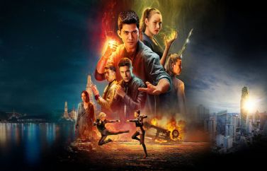 Iko Uwais repartiendo nuevamente en el tráiler de "Venganza a Golpes"