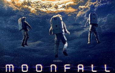 "Moonfall": Así se hizo la nueva cinta catastrofista de Roland Emmerich. Estreno el viernes en cines.