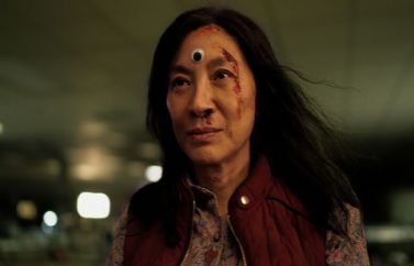 "Todo a la vez en todas partes" llegará a los cines españoles en mayo