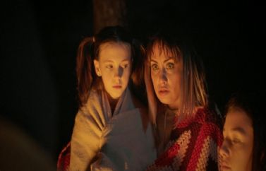 Tráiler Oficial de "Dark Girls", un siniestro juego de niñas