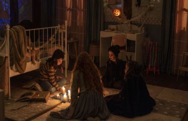 Primeras imágenes oficiales de "La Ermita", lo nuevo de Carlota Pereda ("Cerdita")