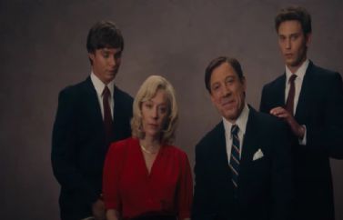 "Monstruos: La Historia de Lyle y Erik Menéndez": Nuevo tráiler de la serie antológica de Netflix tras "Dahmer"