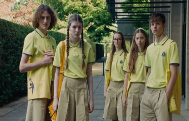 Club Zero: Llega a Prime Video la malrollera cinta protagonizada por Mia Wasikowska