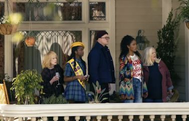 The Burbs: Fecha de Estreno y Trailer de la adaptación televisiva de "No Matarás al Vecino"