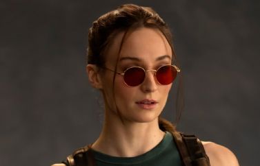 Salen a la luz nuevas imágenes de Sophie Turner rodando la serie de "Tomb Raider"