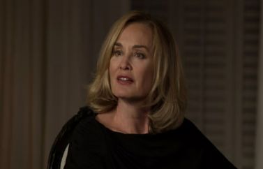 Ryan Murphy muestra la primera imagen del regreso de Jessica Lange en "American Horror Story" 13