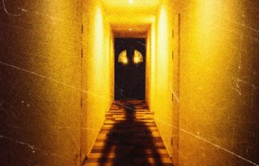 La casa encantada por excelencia se pasa a las Backrooms... Trailer oficial de "Amityville Backrooms"