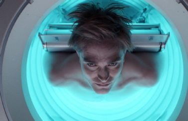 Llega a Netflix la película "Mickey 17" del director de "Parásitos" y protagonizada por Robert Pattinson