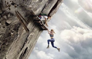 Miedo a las alturas en el trailer español de "Fall 2: Deadpoint"