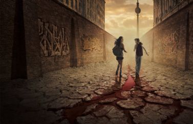 Entrevista a Franz Hartwig, uno de los protagonistas de "City of Blood", la serie distópica y vampírica que llega a Disney+