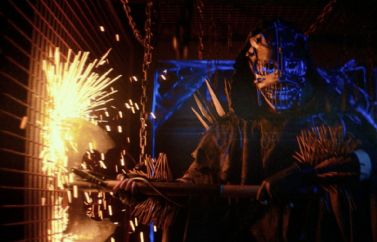 Jeremy Saulnier se pasa al terror ambientado en Halloween en el trailer de "Slayground"