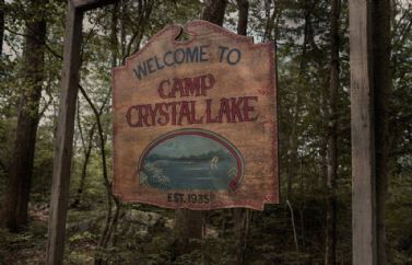 El trailer de "Crystal Lake" ahora en español. Estreno el 16 de octubre.