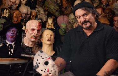 De Freddy Krueger a Jason Voorhees: En Behind the Monsters descubrirás como villanos del cine de terror se convirtieron en iconos