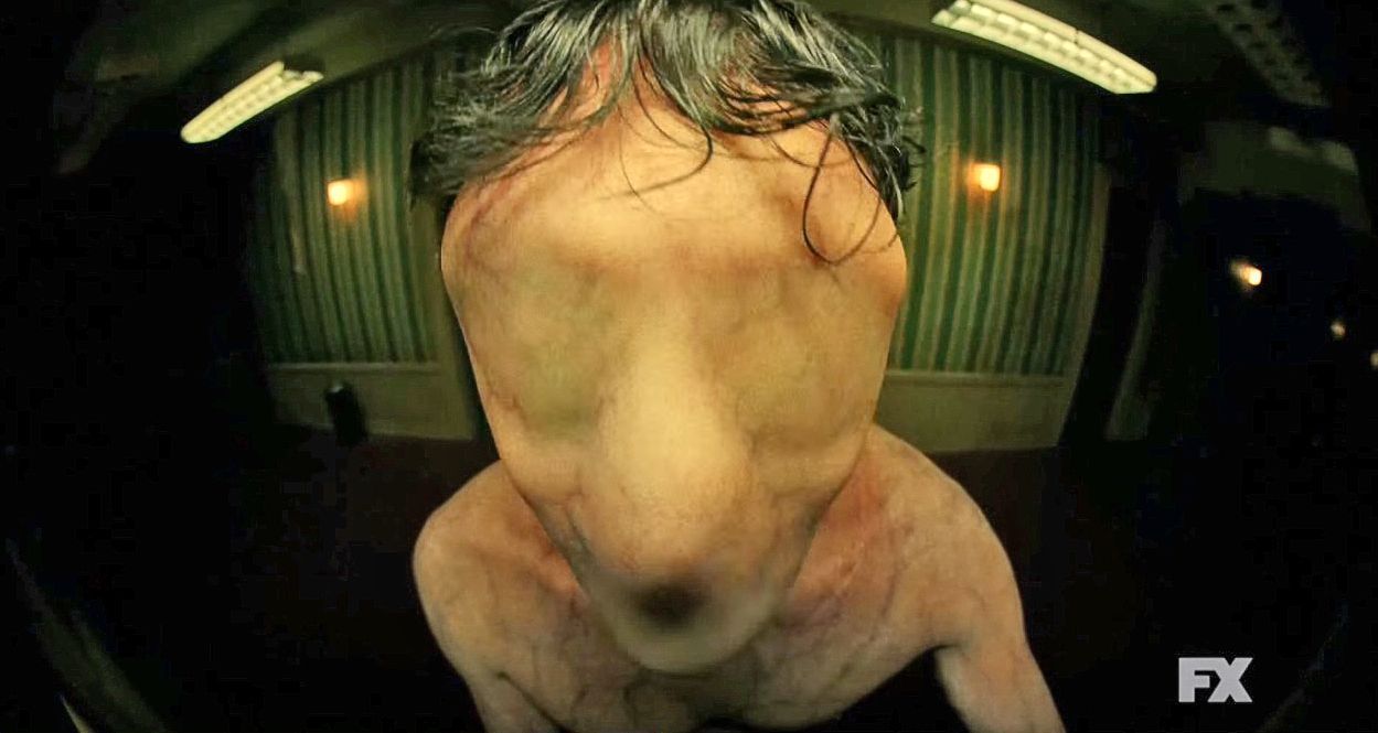 Un par de teaser trailers de "American Horror Story: Hotel"
