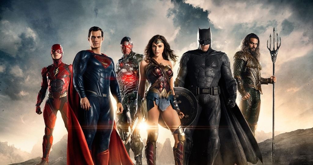 "La Liga de la Justicia": Un par de promos del tráiler que veremos el sábado