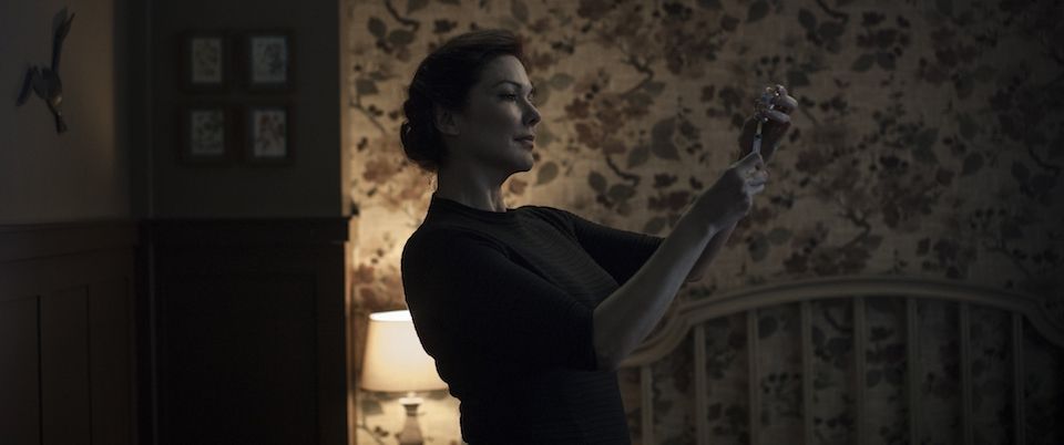 "Inside": Nuevo póster e imágenes de la película de Miguel Ángel Vivas