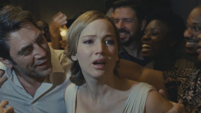"madre!": Un nuevo tráiler nos promete que no olvidaremos la película