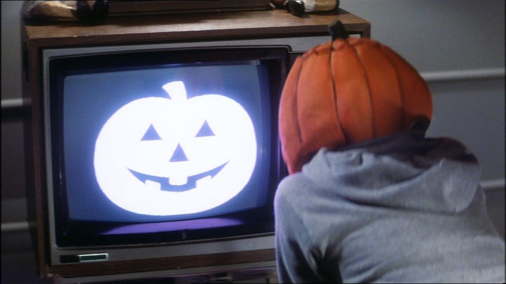 Retro-Tráiler de "Halloween 3: El Día de la Bruja" que hoy cumple 35 años