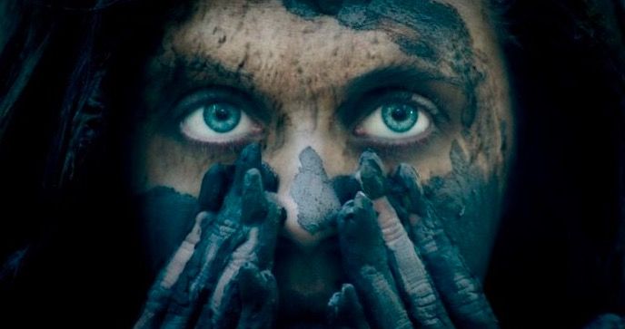 Tráiler y póster de "Wildling", el título protagonizado por Liv Tyler y Brad Dourif