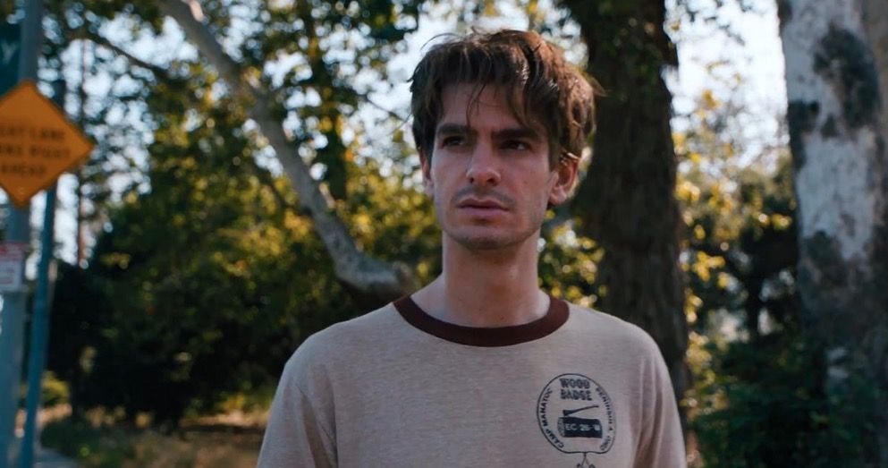 "Under The Silver Lake" retrasa su estreno en USA medio año
