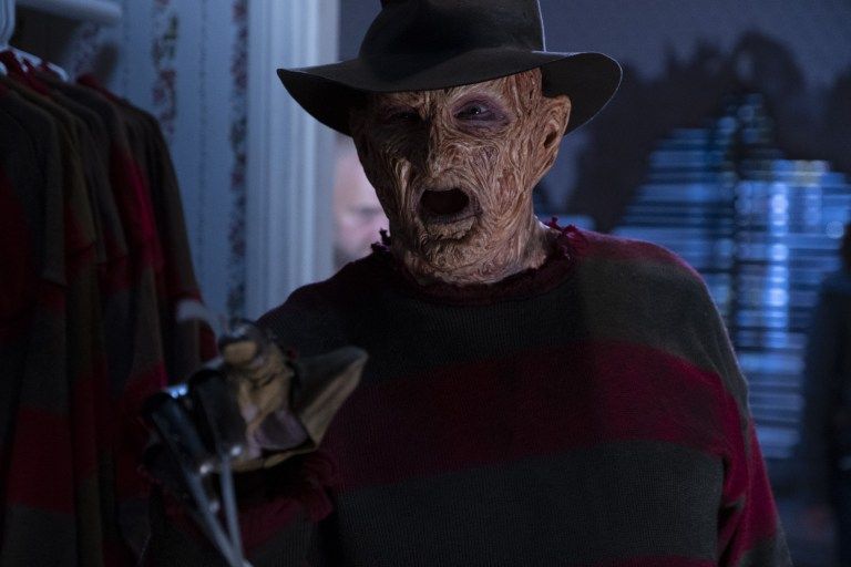 Robert Englund tiene fuerzas para ser Freddy Krueger al menos una vez más