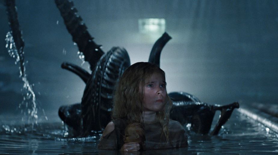 Newt aparecía en otro de los finales alternativos de "PREDATOR"