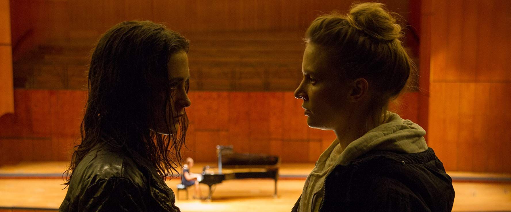 Crítica de "Cuatro Manos", el brillante thriller que llegará a los cines el viernes