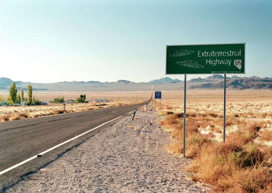 Más de 900.000 personas quedan para intentar entrar en el Area 51 (y el ejército les avisa)