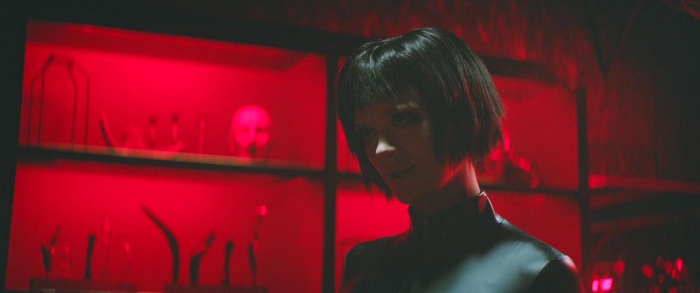 Sitges 2019: Día 1 (En la Hierba Alta, Bloodline, 3 From Hell...)