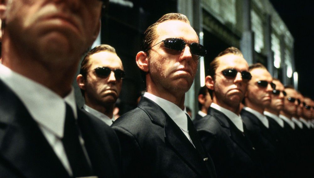 Hugo Weaving no estará en "Matrix 4" por problemas de agenda