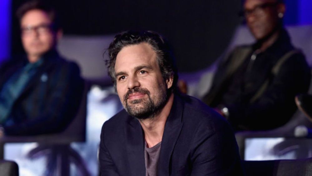 Mark Ruffalo podría protagonizar la adaptación televisiva de "Parásitos"