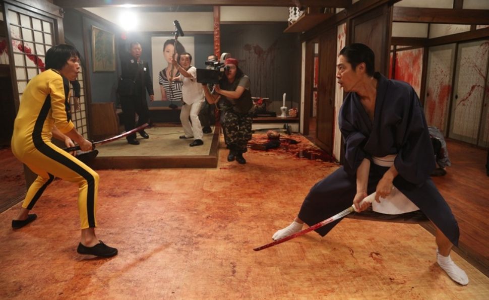 Retro-Crítica de "Why Don´t You Play in Hell" (*****). Amor puro al cine de la mano de Sion Sono