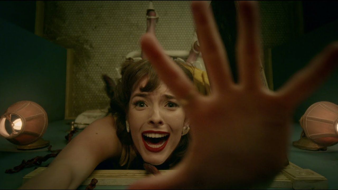Tráiler español de "Historias de la Morgue"