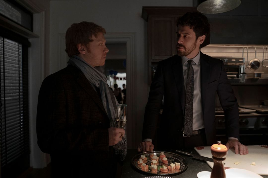 "Servant": Entrevistamos a Rupert Grint y Toby Kebbell