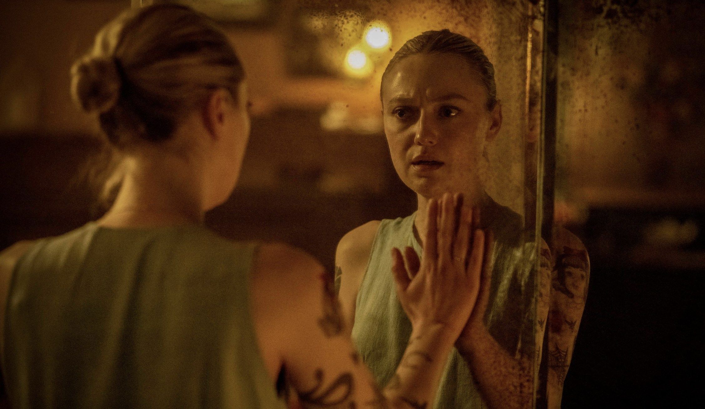 "Regalo Maldito", lo nuevo del director de "Los Extraños", ya disponible en SkyShowTime