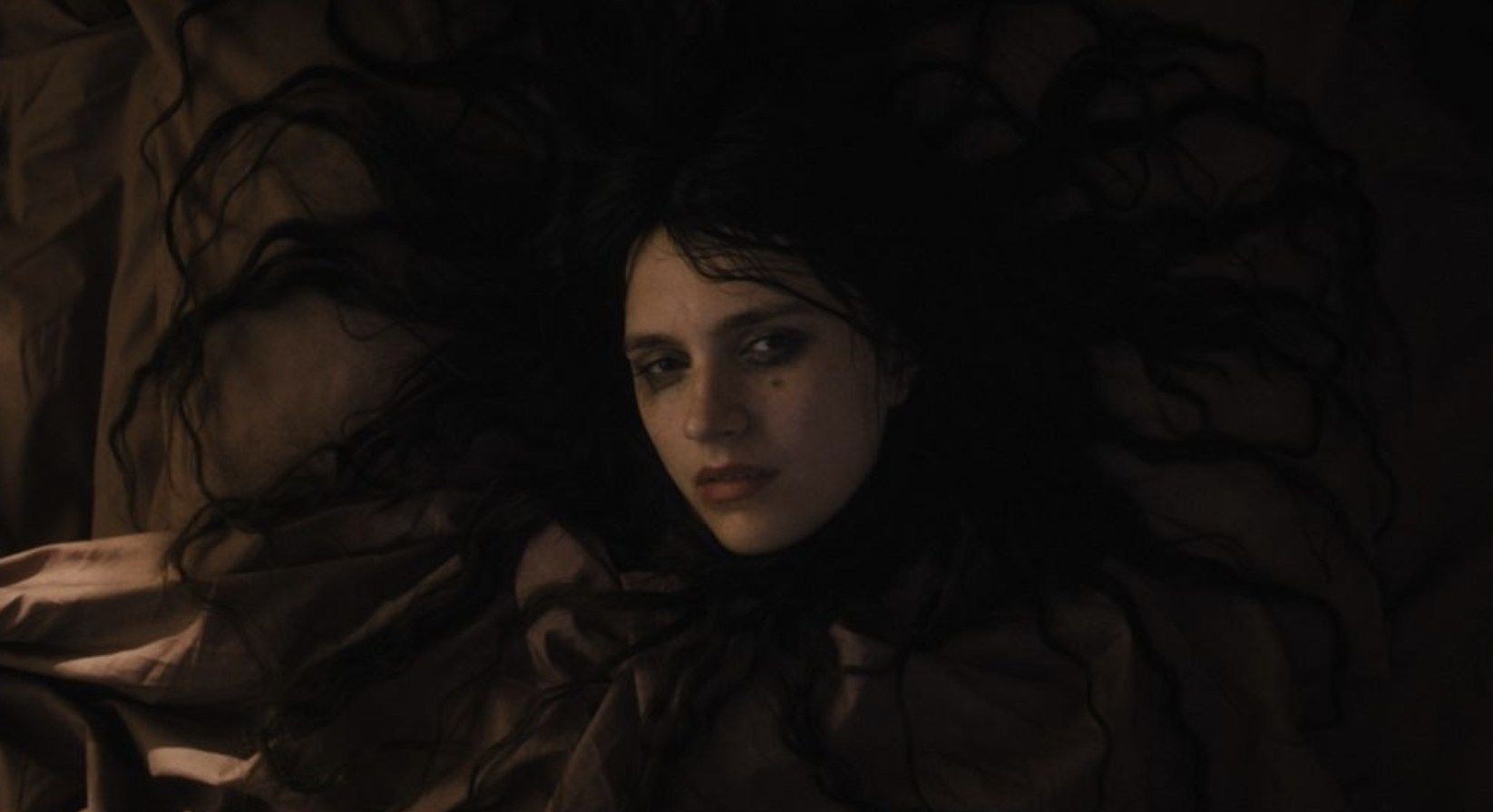 Arkasha Stevenson finaliza el rodaje de su nueva película de terror para A24