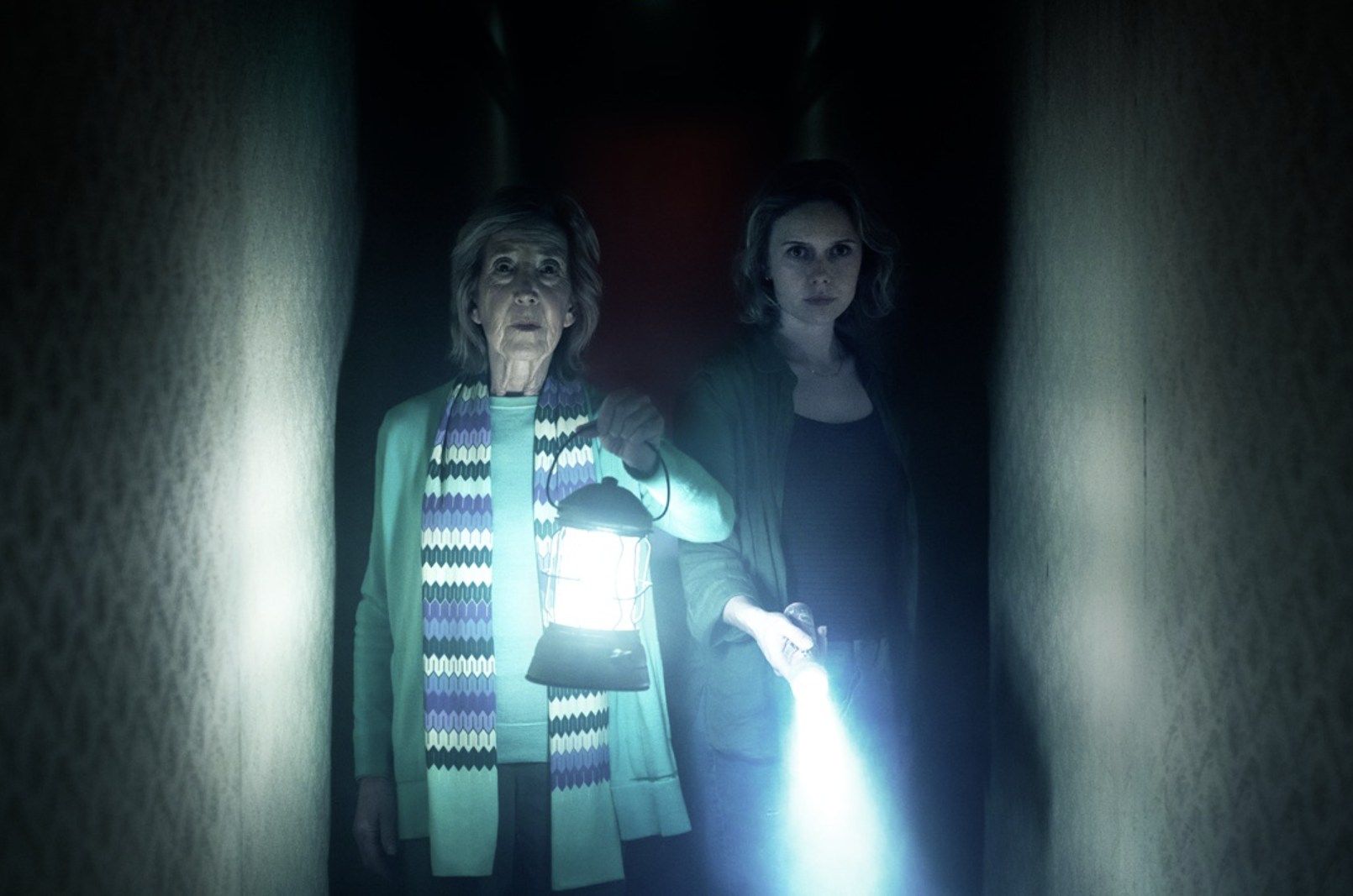 Crítica de "Insidious: Fuera del Más Alla", una entrega repleta de tensión que da lo que promete