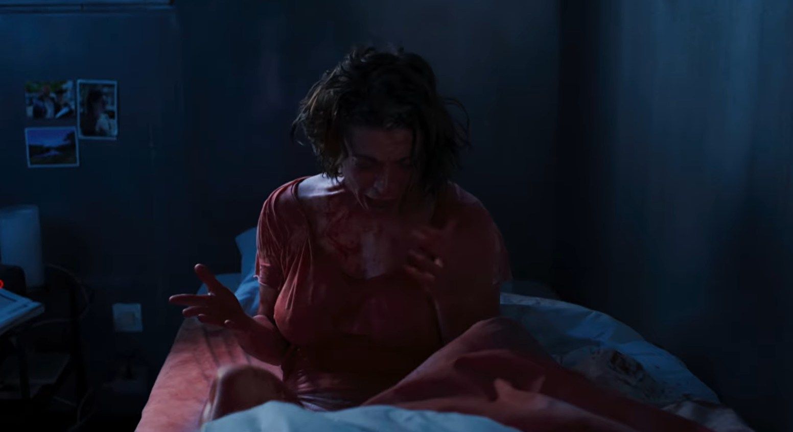 Trailer español de "Sanguine", el body horror que llegará a los cines en noviembre