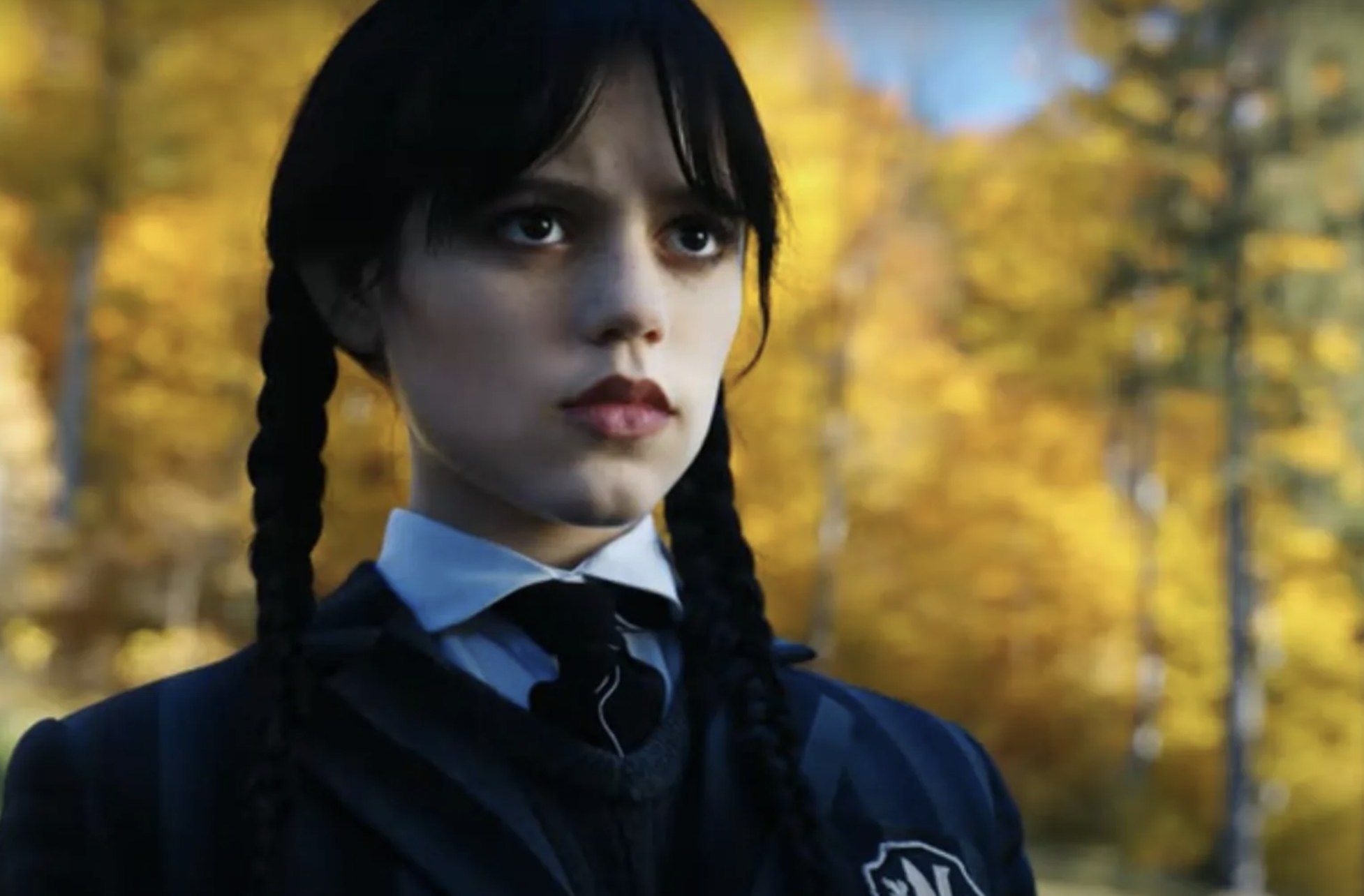 Jenna Ortega da nuevas pistas sobre el personaje que interpretará Winona Ryder en la Temporada 3 de 'Miércoles'