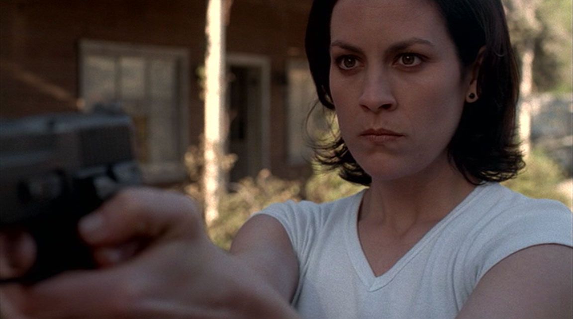 Anabeth Gish regresara como Monica Reyes