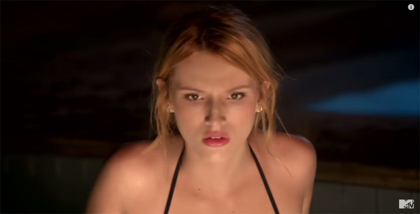 Bella Thorne The Babysitter Bella Thorne The Babysitter